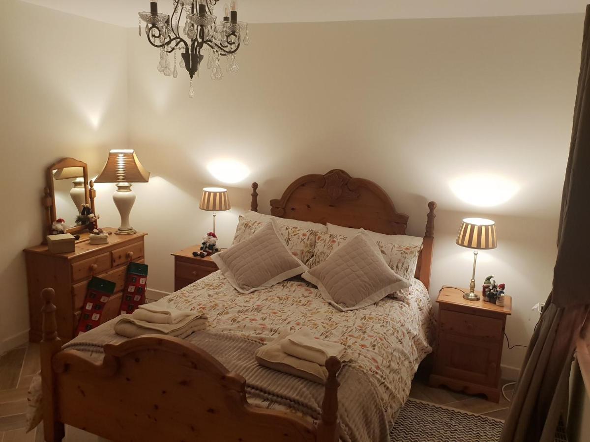 לטרקני Kiltoy Cottage, מראה חיצוני תמונה